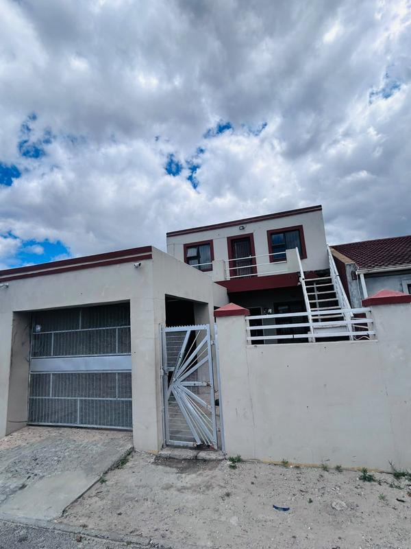 4 Bedroom Property for Sale in Guguletu Western Cape